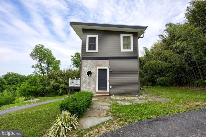 Property Photo:  755 Kinderhook Road  PA 17512 