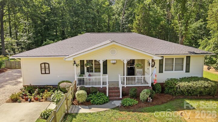 Property Photo:  313 Elwood Street  NC 28081 