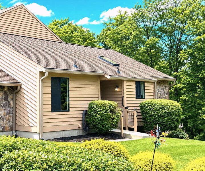Property Photo:  1030 Crisfield Drive  OH 45245 