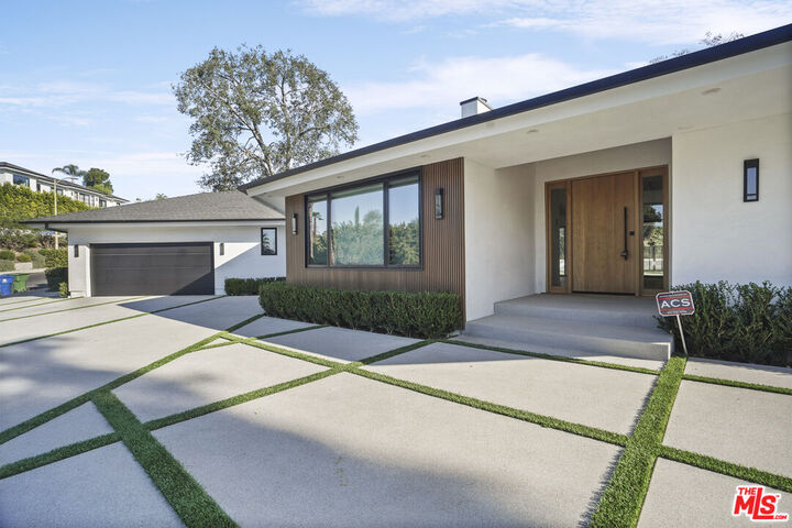 Property Photo: 4097 Sapphire Dr CA 91436