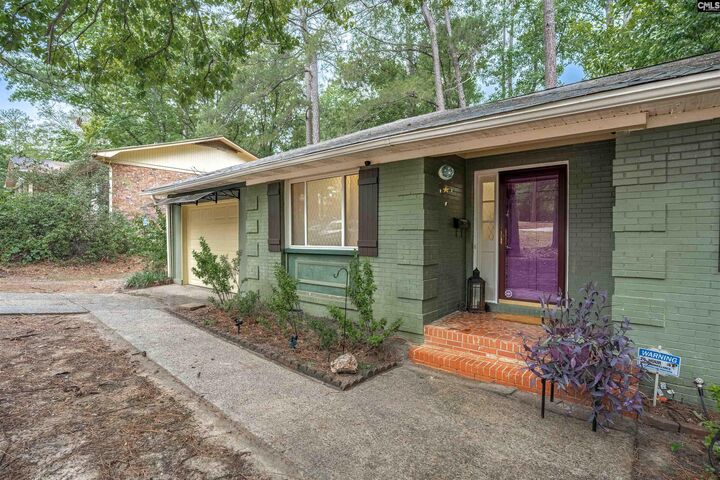 Property Photo:  1855 Woodsboro  SC 29210 