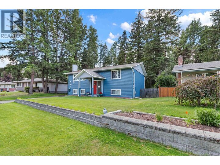Property Photo:  1601 Pearson Avenue  BC V2L 4K7 