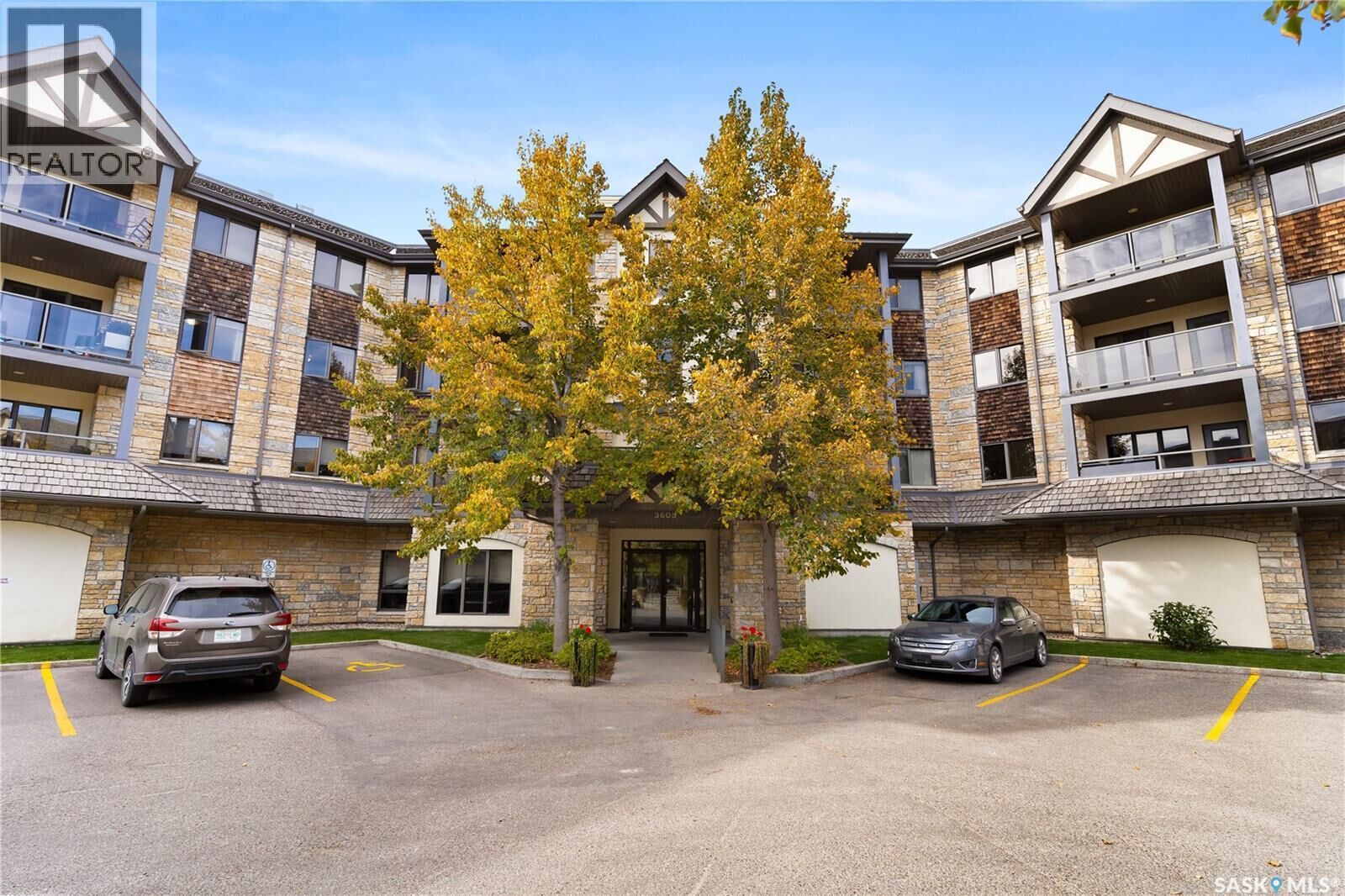 Photo de la propriété:  450 3605 Albert Street  SK S4S 7L4 