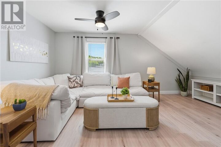 Property Photo: 216 Bond Street ON P3C 2T5