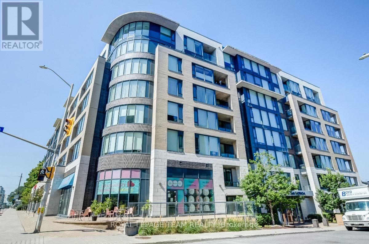 Property Photo: 360 Patricia Avenue 712 ON K1Z 6W1