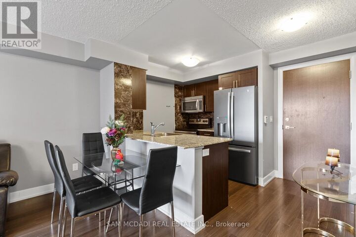 Property Photo: 2 Eva Road 630 ON M9C 0A9