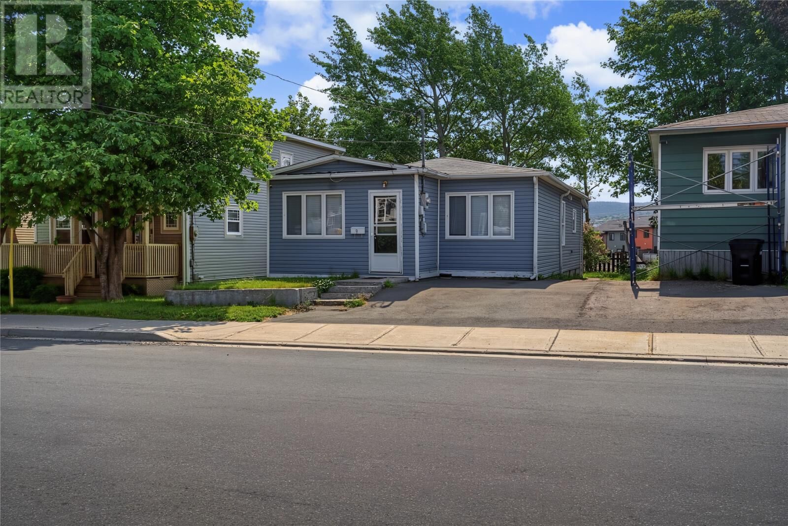Property Photo:  9 Blackmarsh Road  NL A1E 1S2 