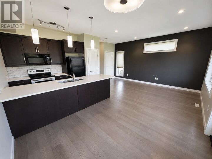 Property Photo:  32 Linton Street  ON P0W 1E0 