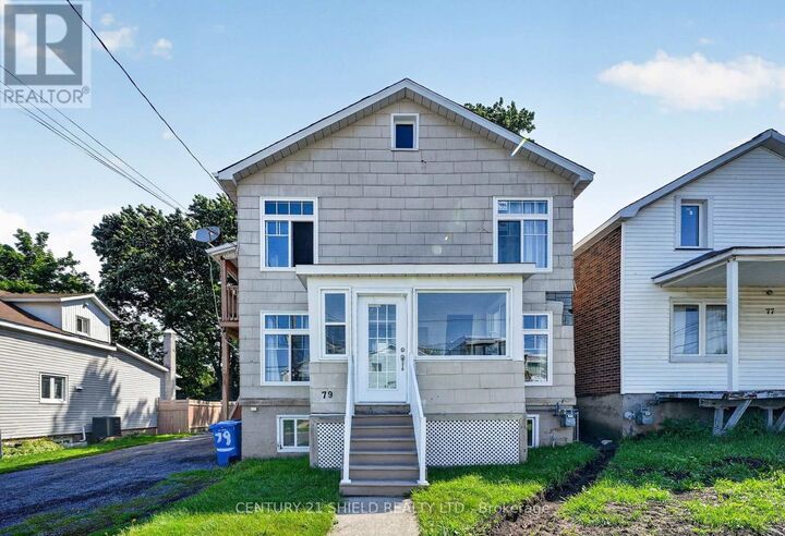 Property Photo: 79 Lefebvre Avenue ON K6H 5G6