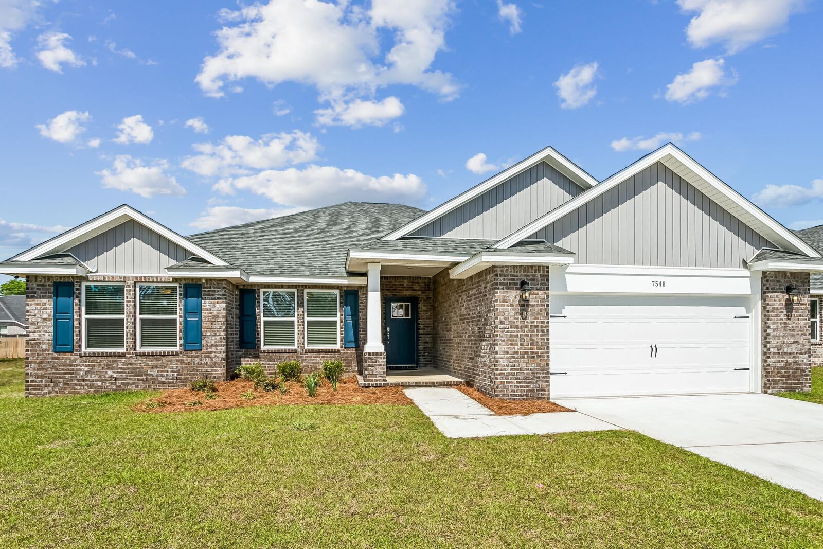 Property Photo:  7503 Hatteras Drive  FL 32566 