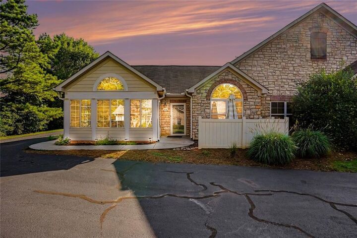 Property Photo:  416 Kenley Court  GA 30253 