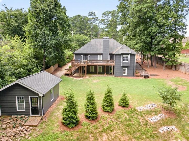 Property Photo: 5659 Lakeshore Road GA 30518