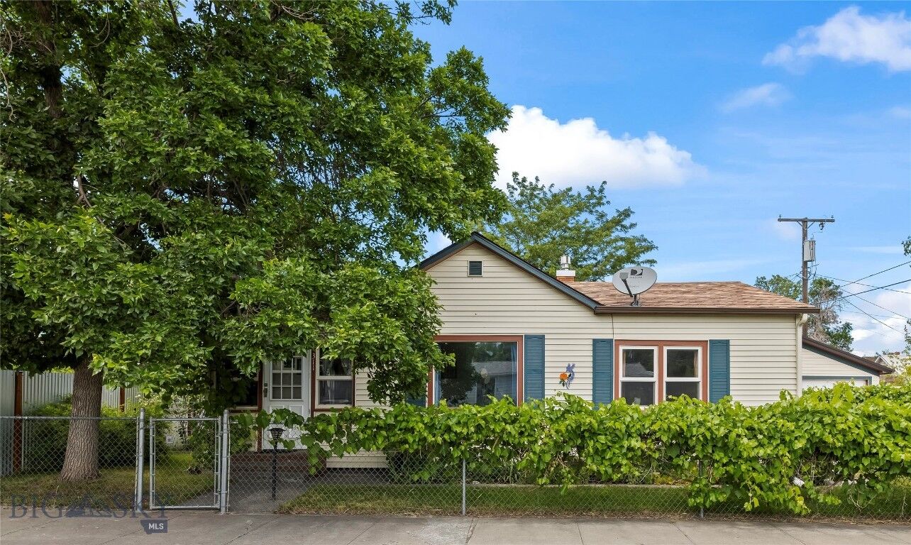 Property Photo: 311 E Clark Street MT 59047
