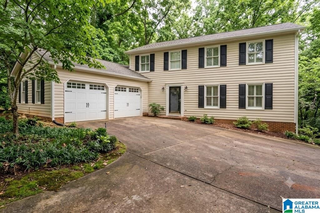Property Photo: 6 Lanier Place AL 36207