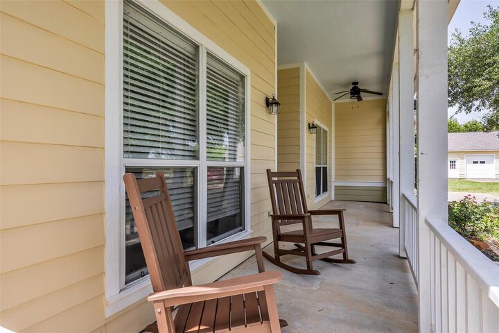 Property Photo:  1075 Harrisburg Road  TX 77833 