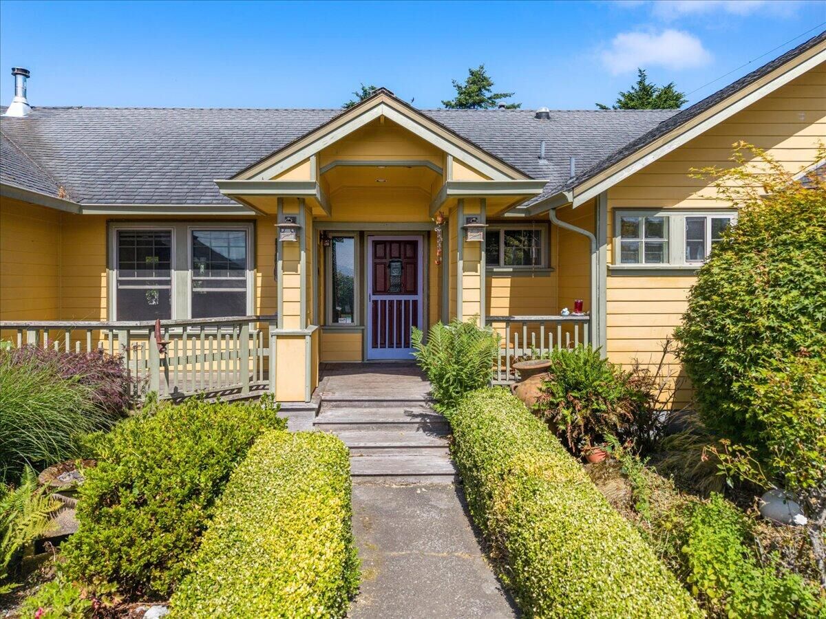Property Photo: 3506 Rocky Lane CA 95547