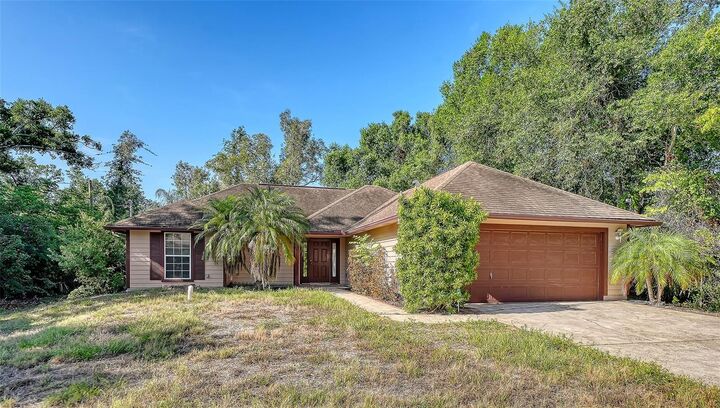Property Photo: 2452 Ashton Road FL 34231