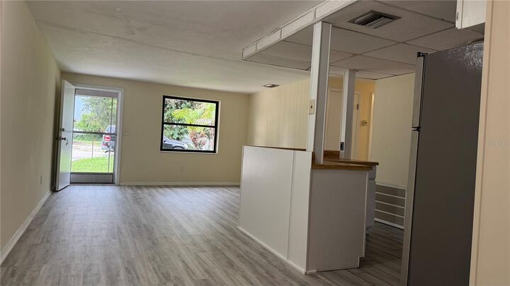Property Photo: 1923 Fruitland Park Circle FL 33839