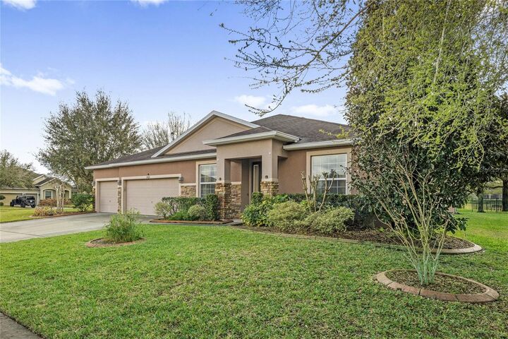 Property Photo:  2858 Rolling Hills Lane  FL 32712 