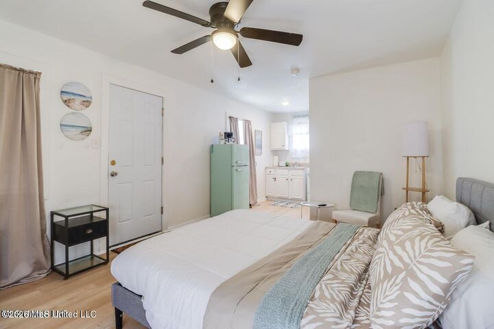 Property Photo: 1812 Market Street MS 39567