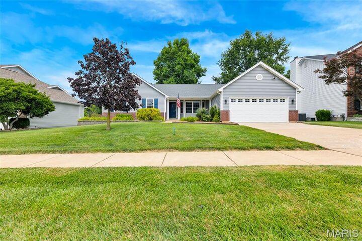 Property Photo:  4529 Briargate Drive  MO 63304 