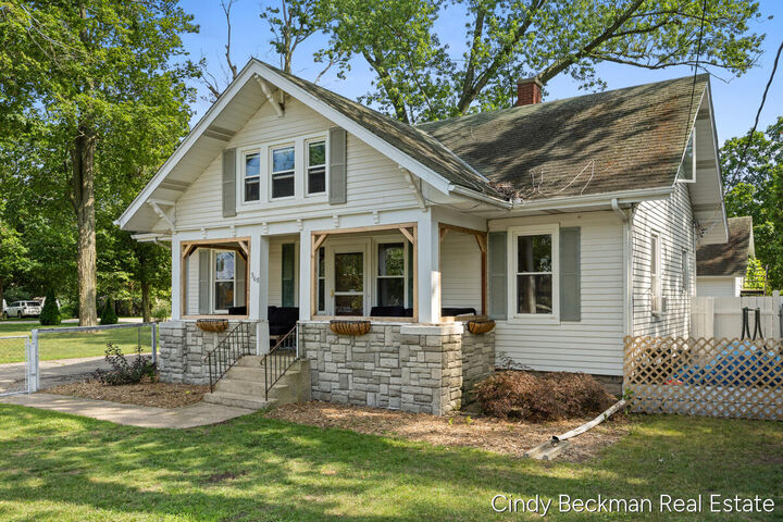 Property Photo:  368 E 24th Street  MI 49423 
