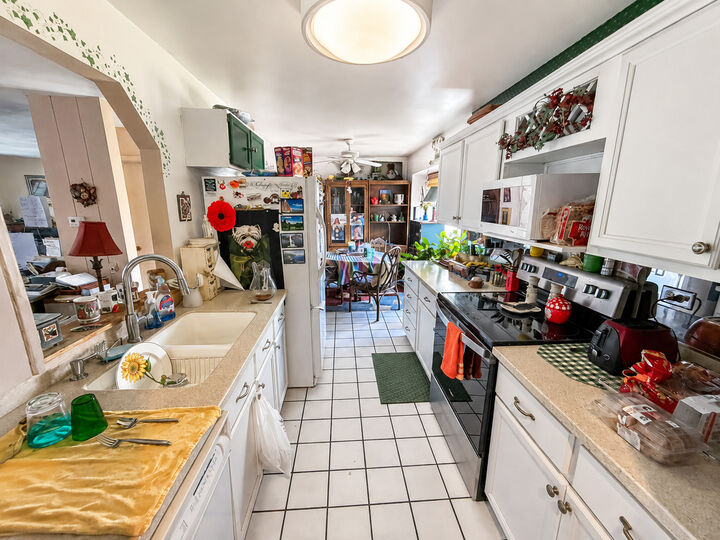 Property Photo:  1144 Florimond Drive  IL 60123 