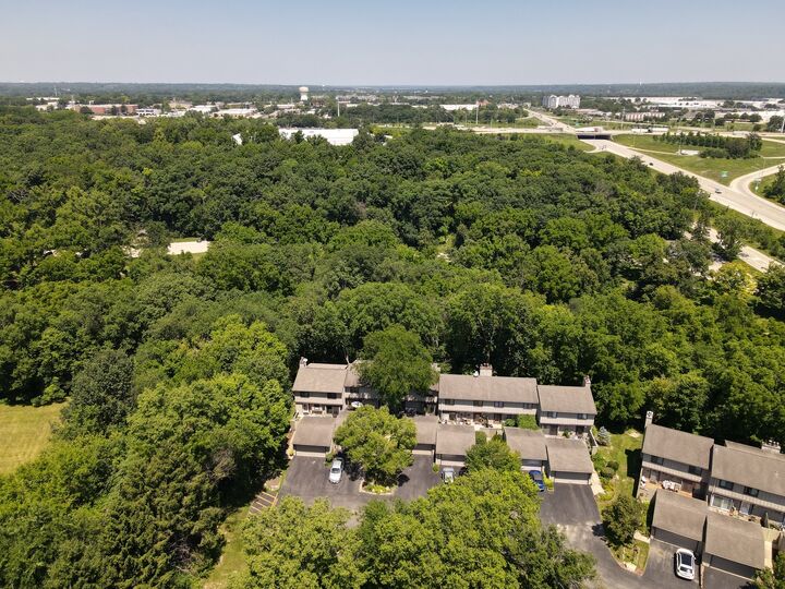 Property Photo: 1144 Florimond Drive IL 60123