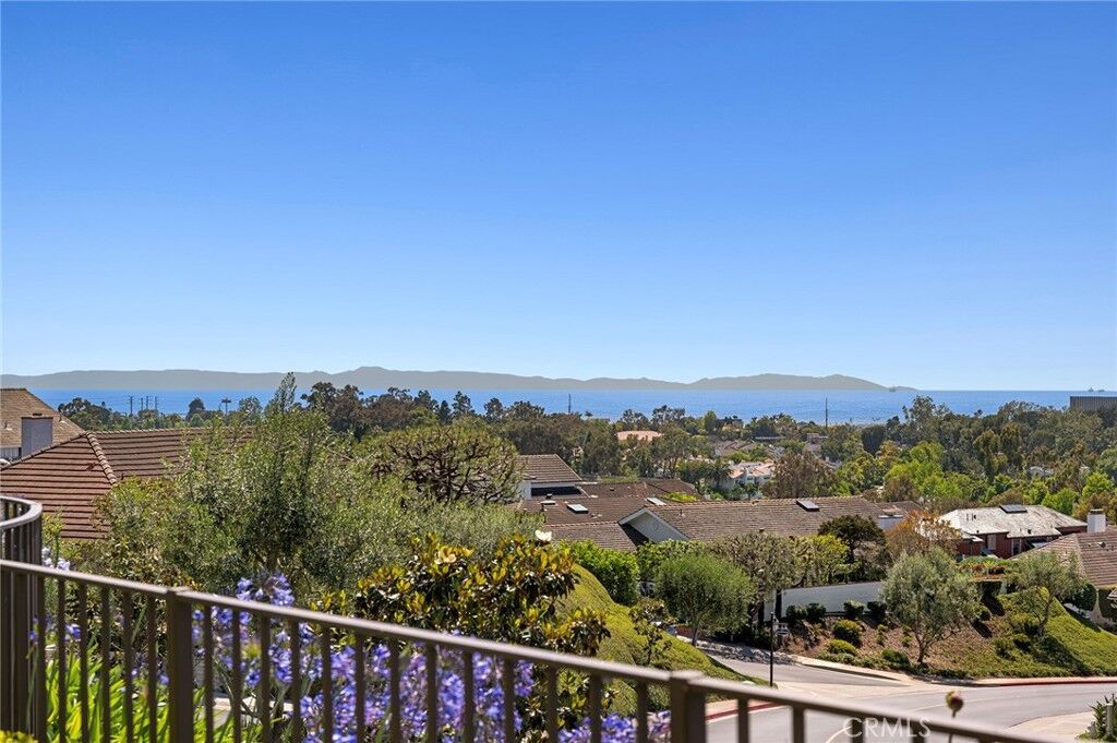 Property Photo: 1921 Yacht Colinia CA 92660