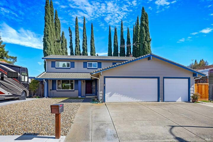 Property Photo: 1518 Astoria Drive CA 94534