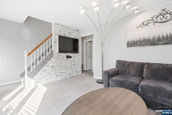 Property Photo:  170 Colonial Avenue  NJ 07663 