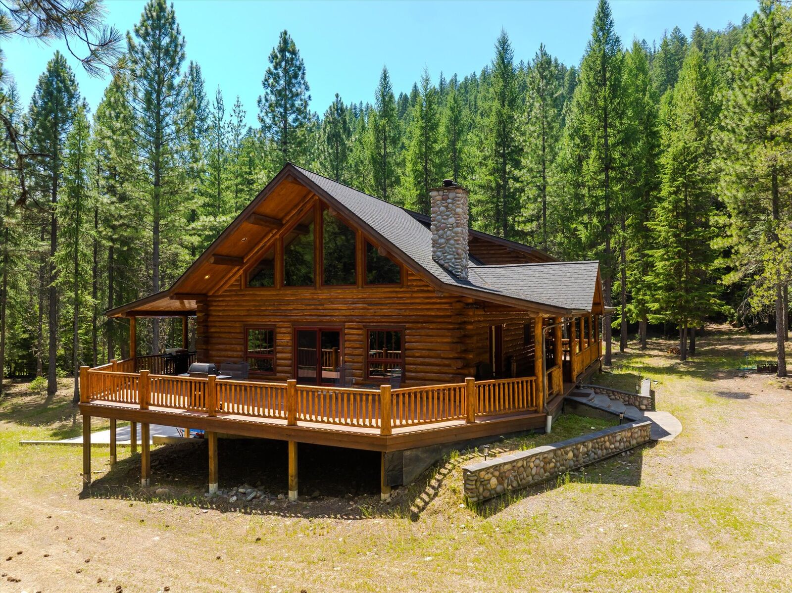 Property Photo: 2230 Westshore Drive MT 59935