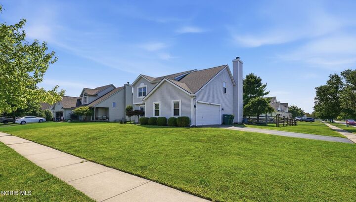 Property Photo:  25267 Ramblehurst Drive  OH 43551 