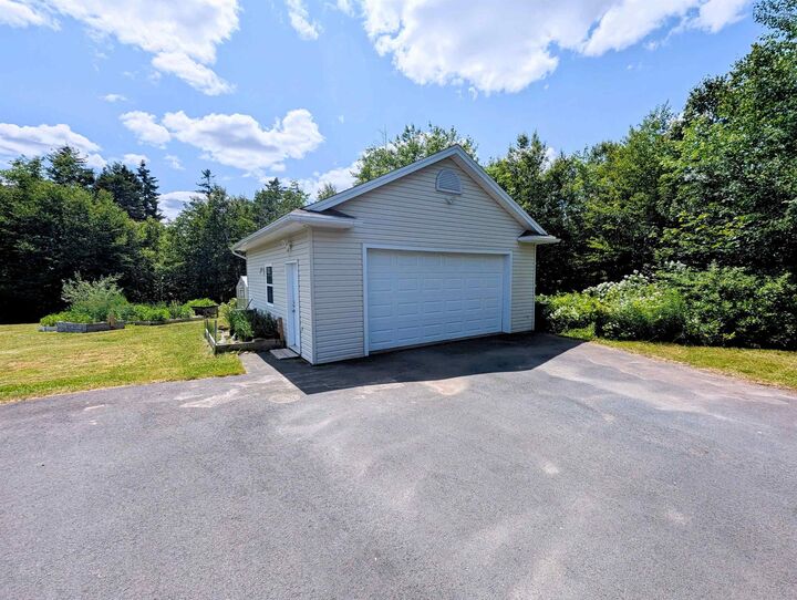 Property Photo: 94 Valerie Court NS B2T 1Y7
