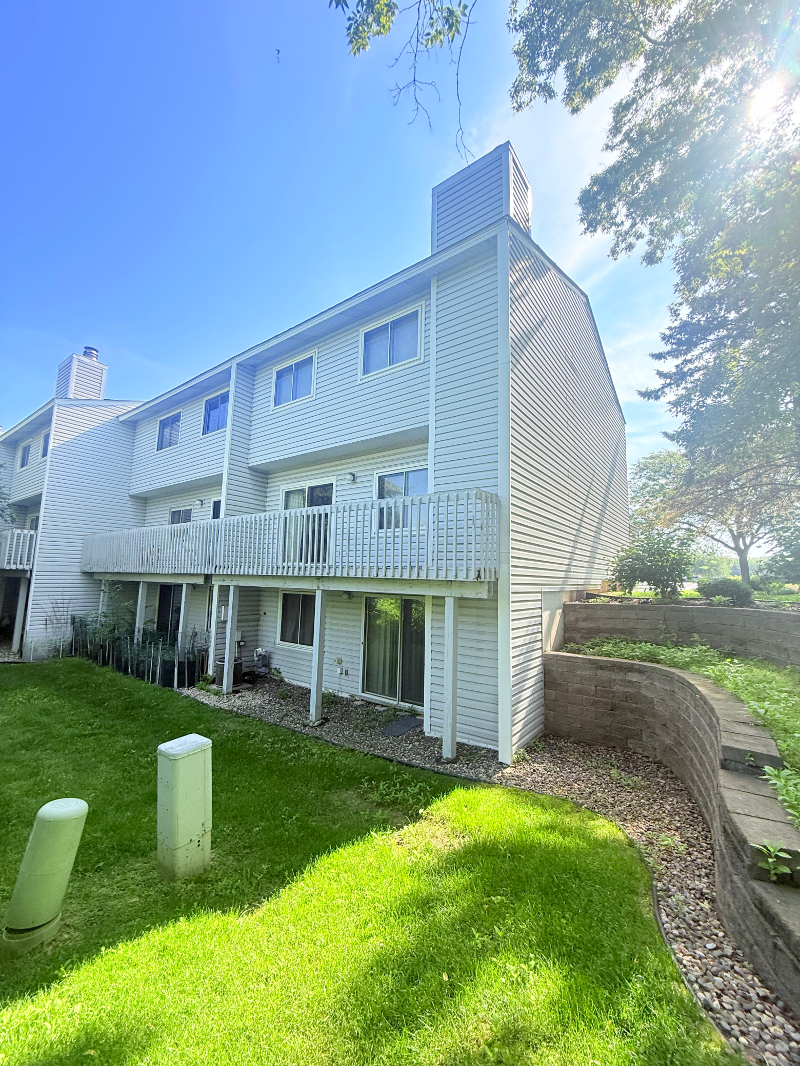 Property Photo:  2224 Tower Court  MN 55125 