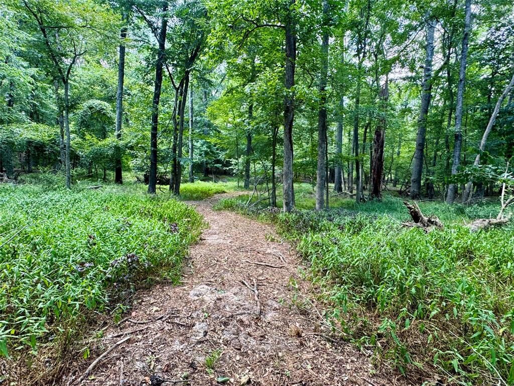 Property Photo: 2133 Holly Trail E TX 75765