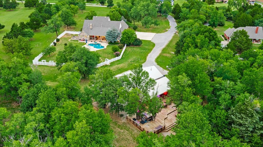 Property Photo:  6812 SW 128th Street  OK 73173 