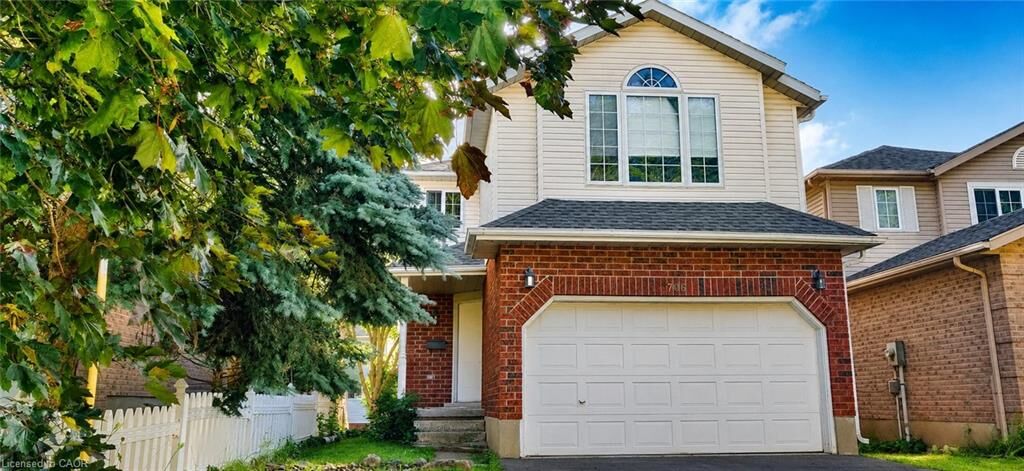 Property Photo: 706 Keatswood Crescent ON N2T 2R6