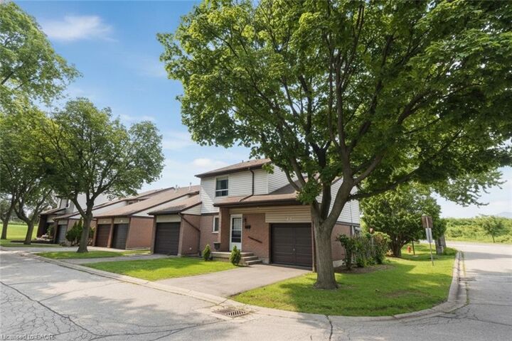 Property Photo: 1190 Upper Ottawa Street 41 ON L8W 1T8
