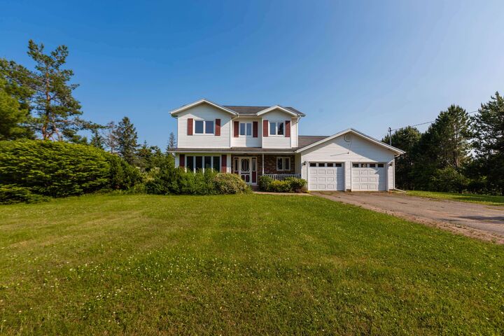 651 Valleyfield Road — photo 1