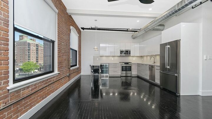Property Photo:  244 Brighton Avenue 305  MA 02134 