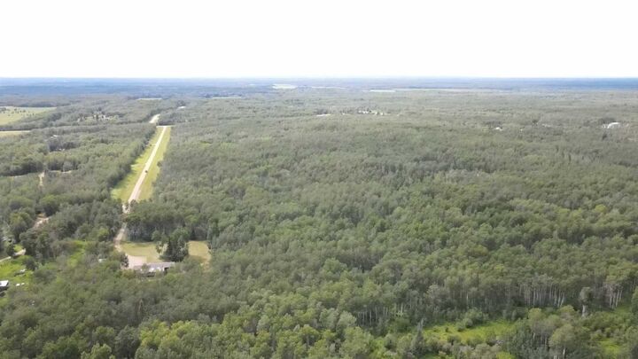 Range Road 222 — photo 1