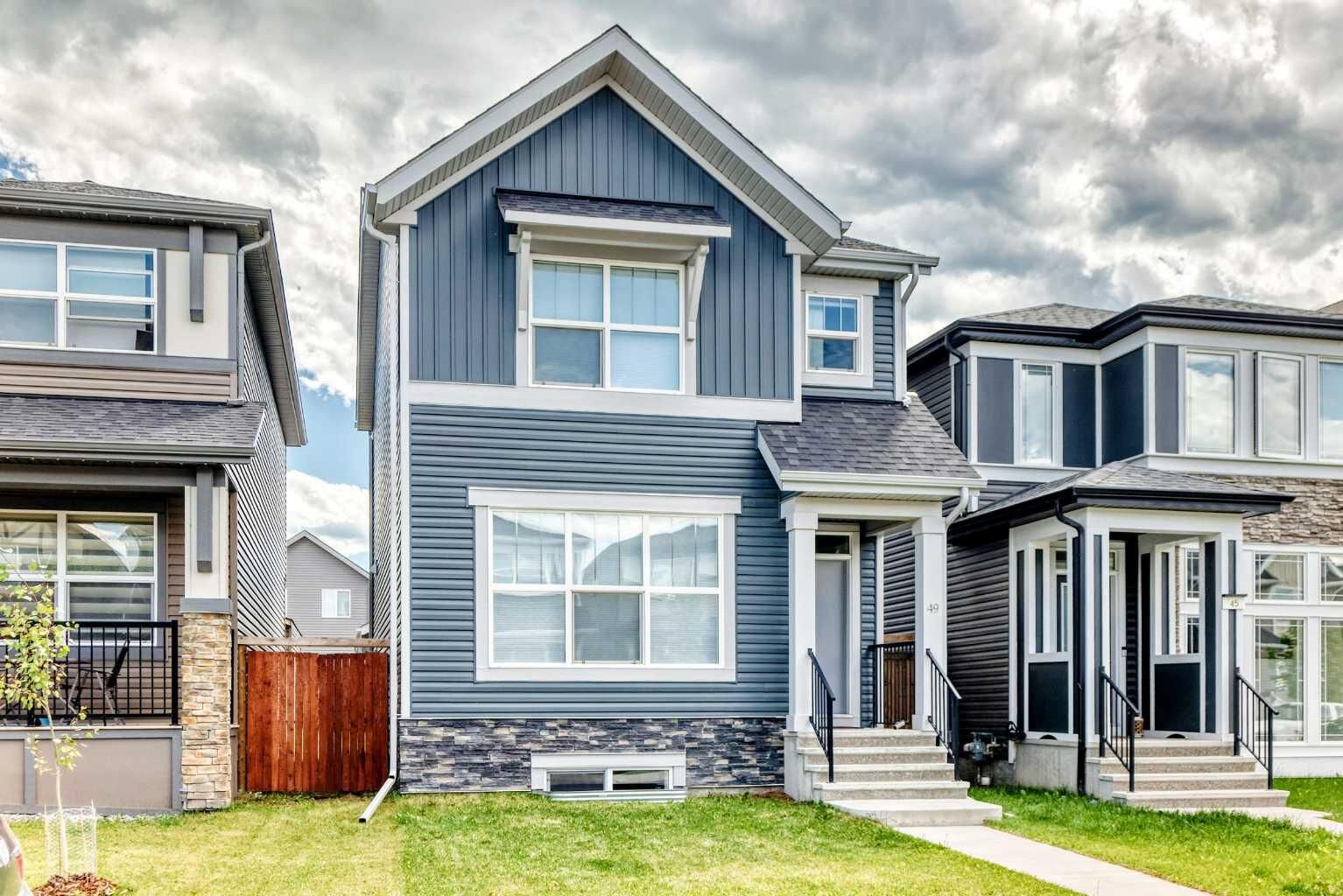 Property Photo:  49 Legacy Glen Place SE  AB T2X 4G8 