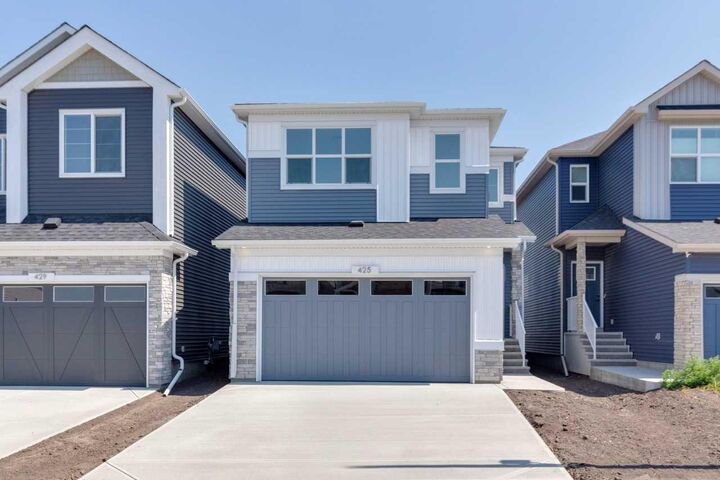 425 Lewiston Landing NE — photo 1
