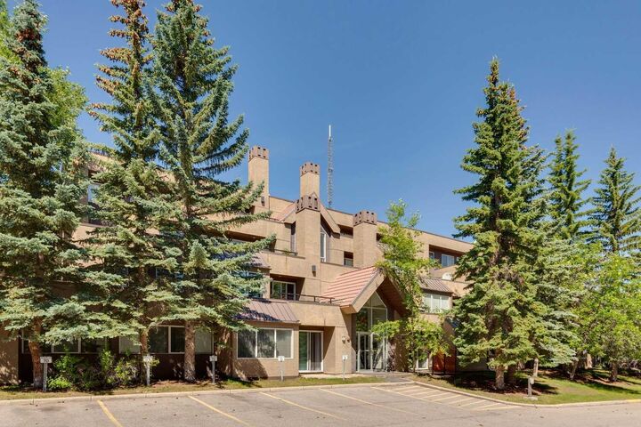 219 Village Terrace SW 2 — photo 1