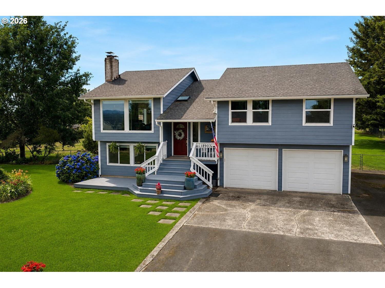 Property Photo: 18903 NE 23rd St WA 98684