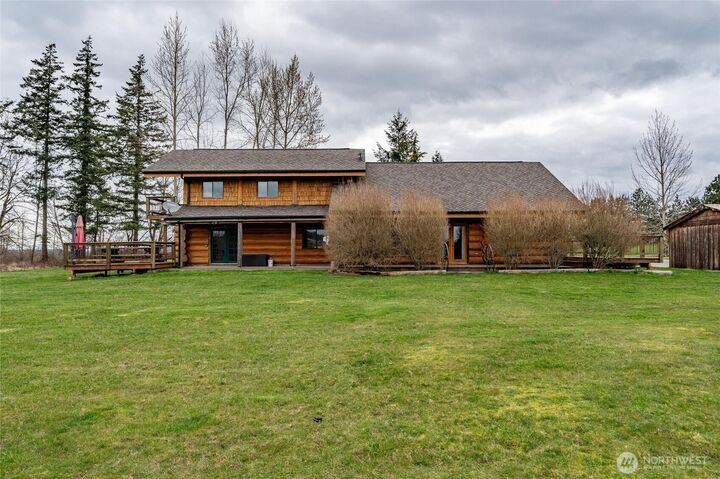 Property Photo: 3883 Everett Lane WA 98248