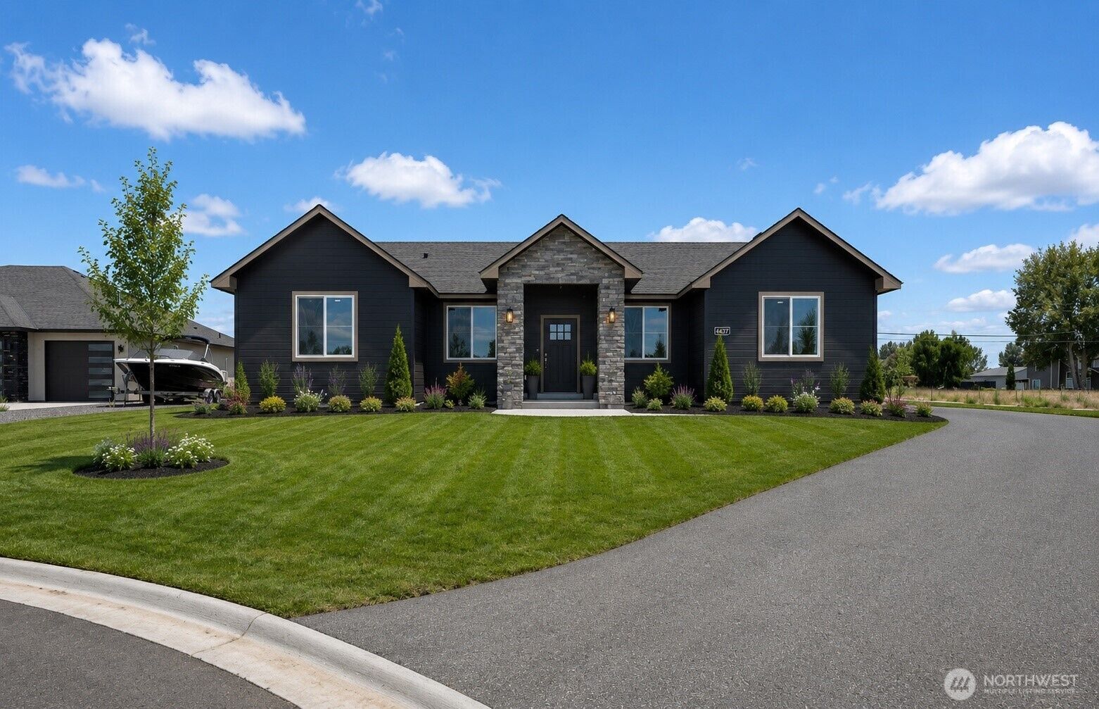 Property Photo: 6427 NE 2.05 Road WA 98837