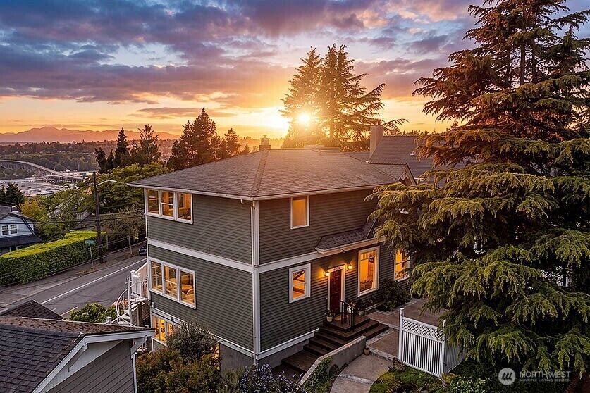 Property Photo: 1225 9th Avenue W WA 98119