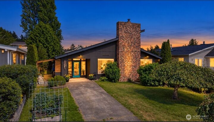 Property Photo: 632 Highland Drive WA 98281